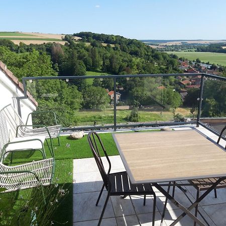 Dun-sur-Meuse B&B Chez Fouchs - Chambre D'Hotes المظهر الخارجي الصورة