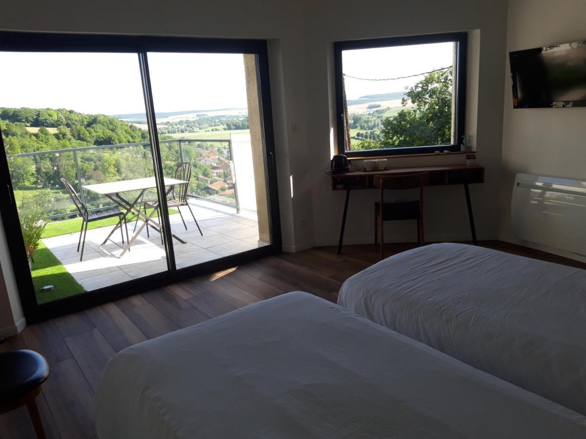 Dun-sur-Meuse B&B Chez Fouchs - Chambre D'Hotes المظهر الخارجي الصورة