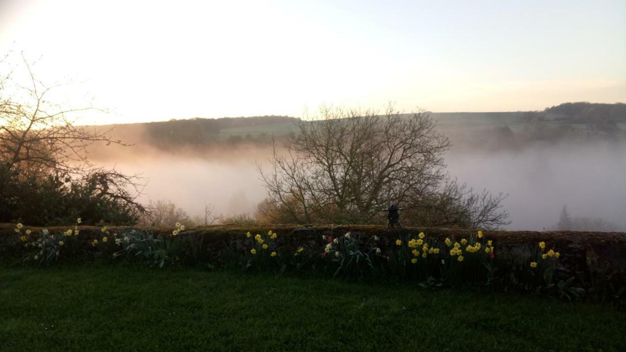 Dun-sur-Meuse B&B Chez Fouchs - Chambre D'Hotes المظهر الخارجي الصورة