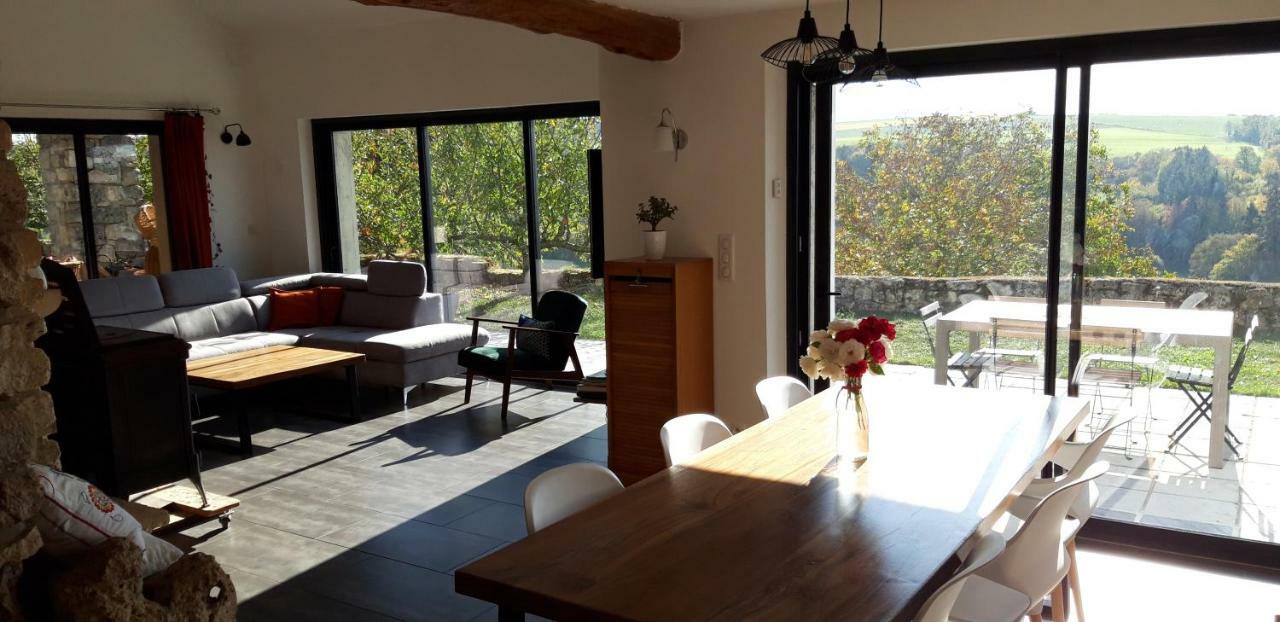 Dun-sur-Meuse B&B Chez Fouchs - Chambre D'Hotes المظهر الخارجي الصورة